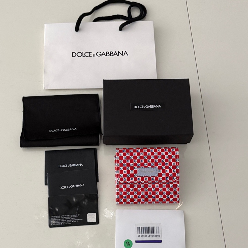 Dolce & Gabbana Black and Red Wallet